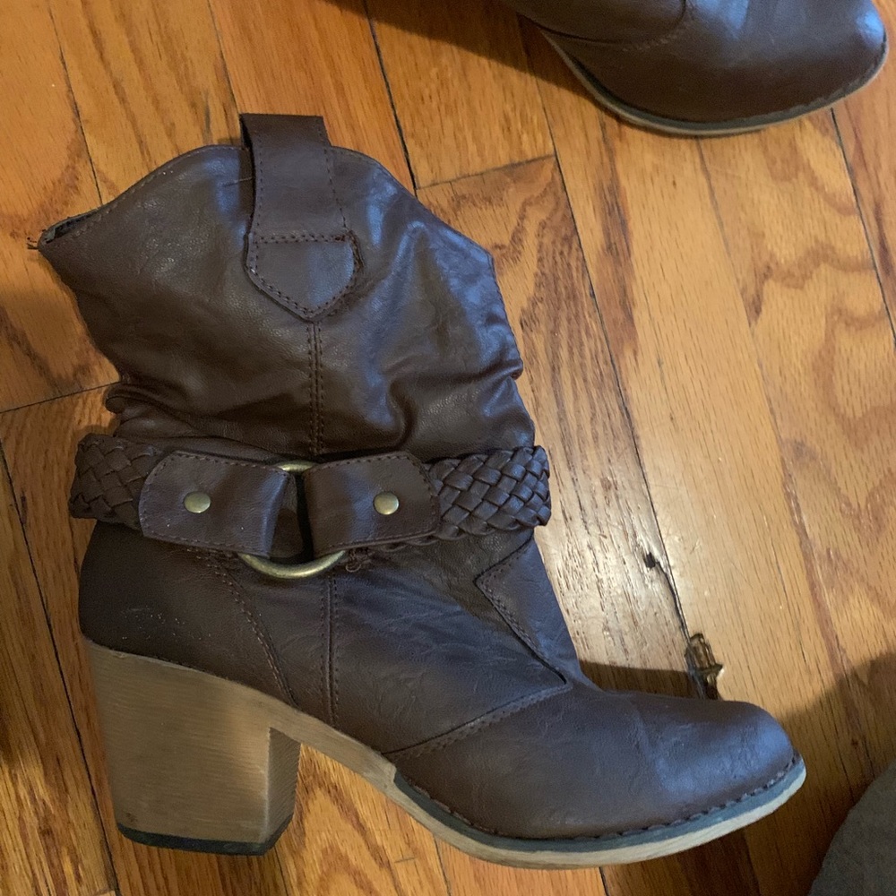 Booties size 8